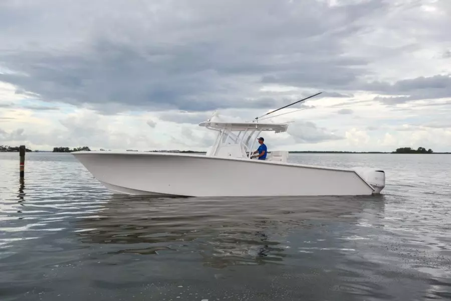 2018 SeaHunter 35 cc