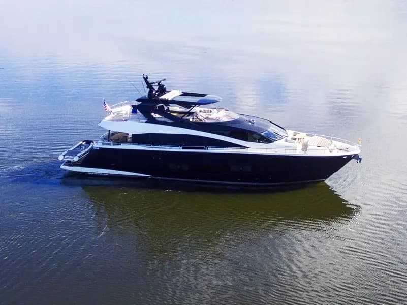 2019 Sunseeker 86 Yacht