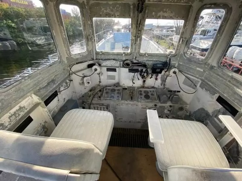 1992 Swiftships LCM8