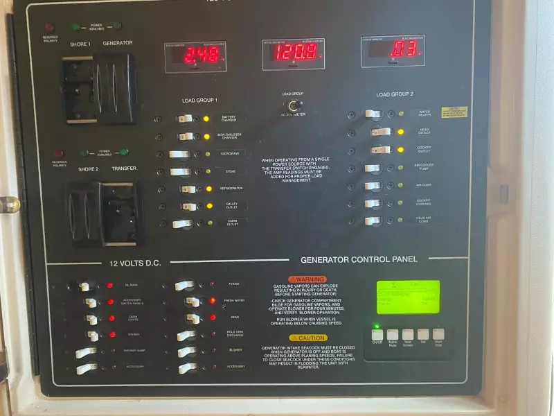 2008 Grady-White 360 Express