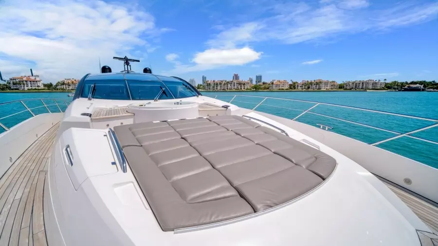 2013 Sunseeker 80 Predator