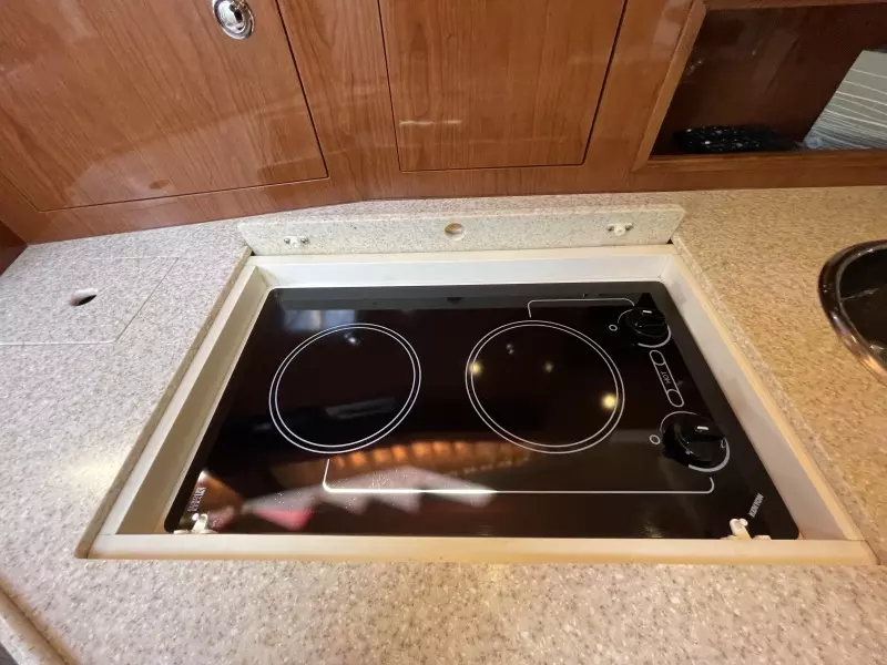 2006 Regal 3060 Window Express