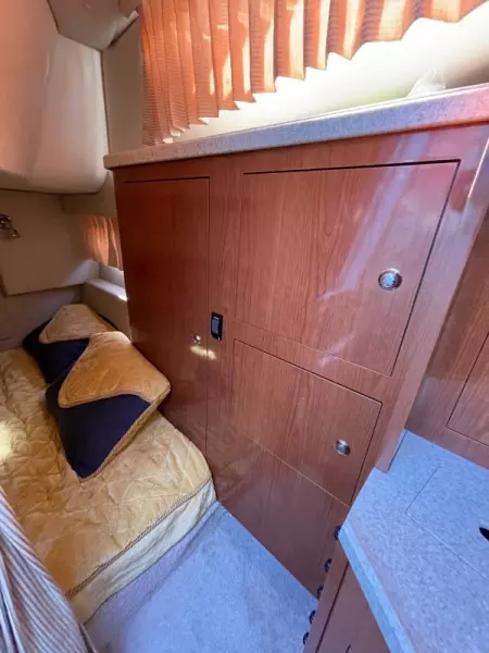 2006 Regal 3060 Window Express