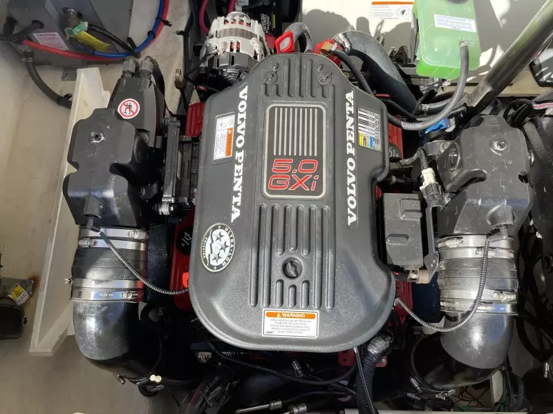 2006 Regal 3060 Window Express