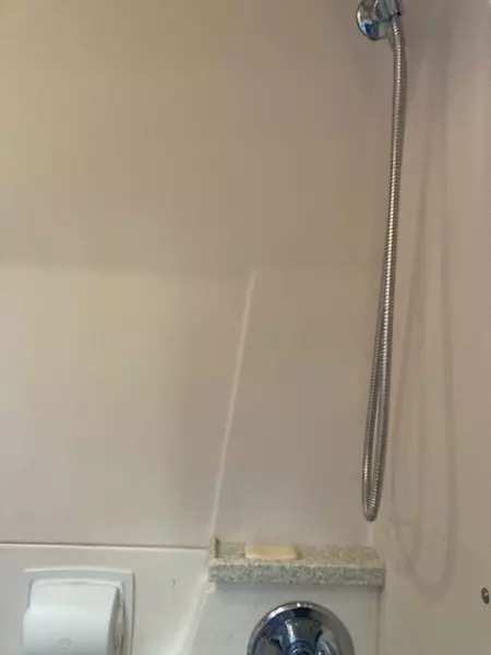 2006 Regal 3060 Window Express