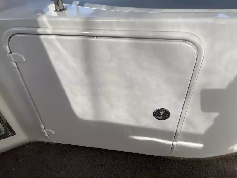 2006 Regal 3060 Window Express