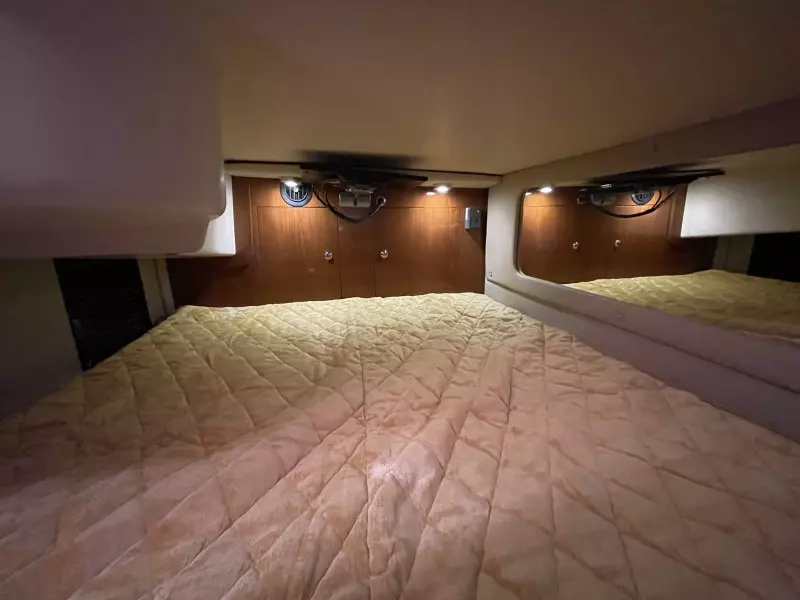 2006 Regal 3060 Window Express