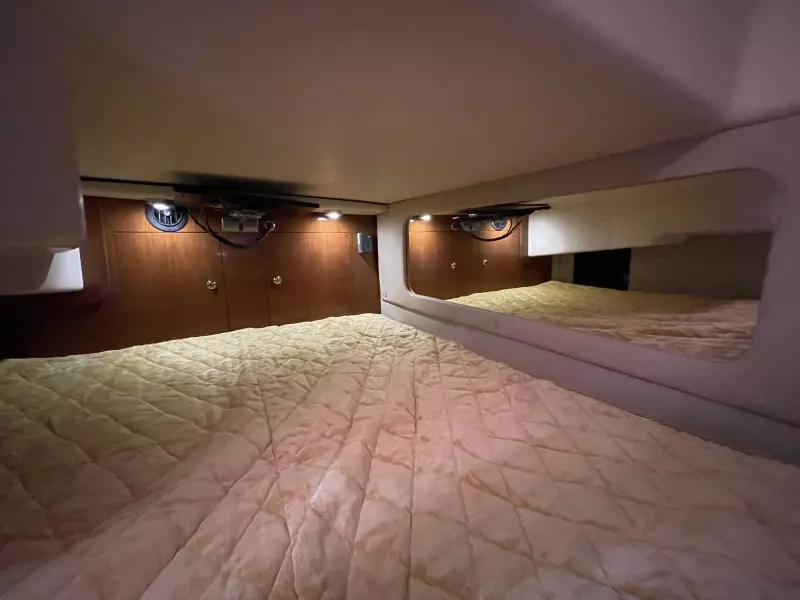 2006 Regal 3060 Window Express