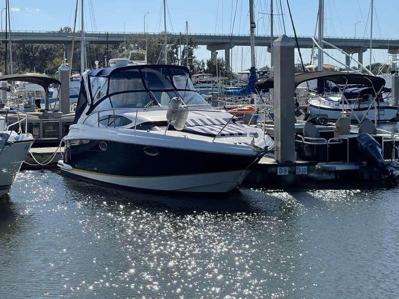 2006 Regal 3060 Window Express