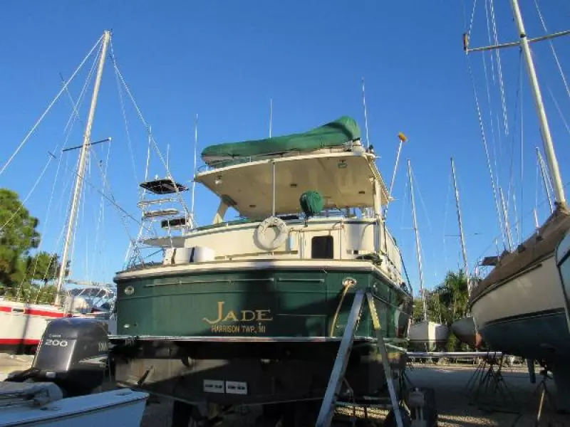 1987 Offshore Yachts Yachtfisher CPMY