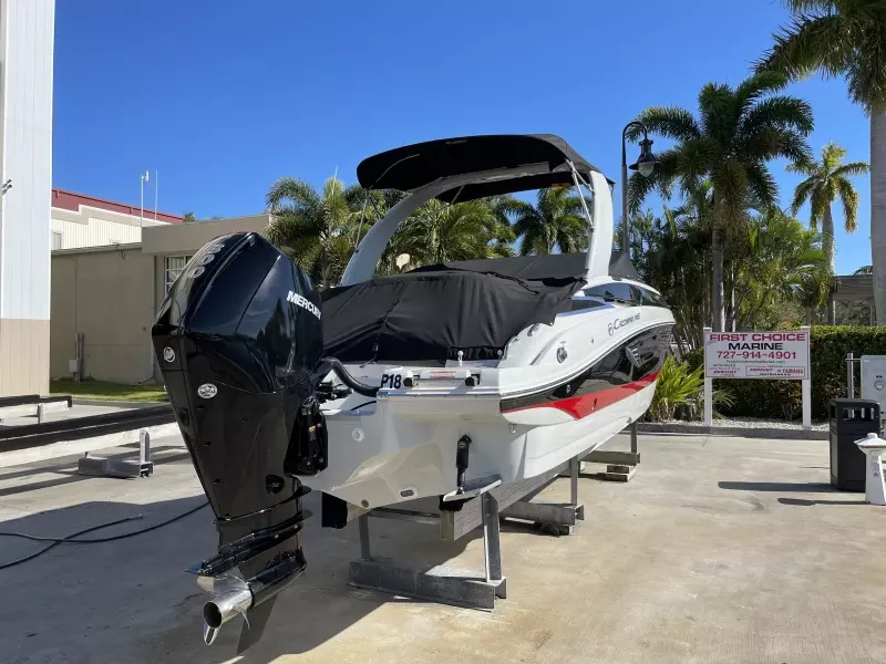 2021 Crownline 255 XSS