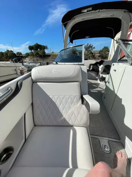 2021 Crownline 255 XSS