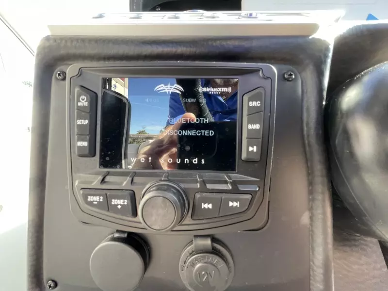 2021 Crownline 255 XSS