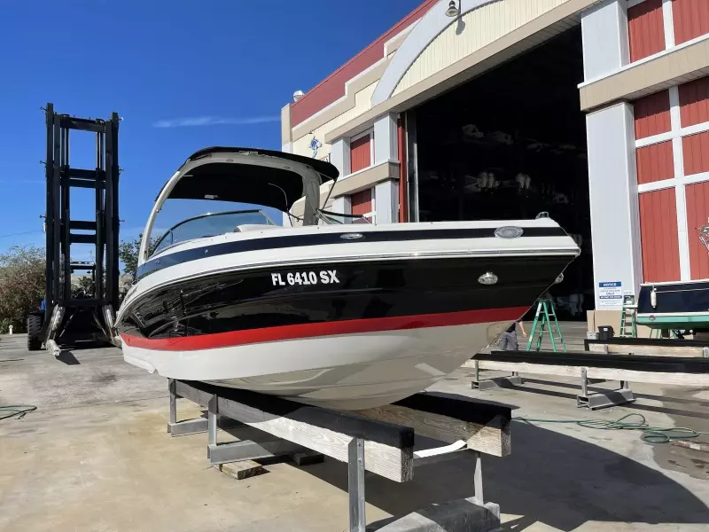 2021 Crownline 255 XSS