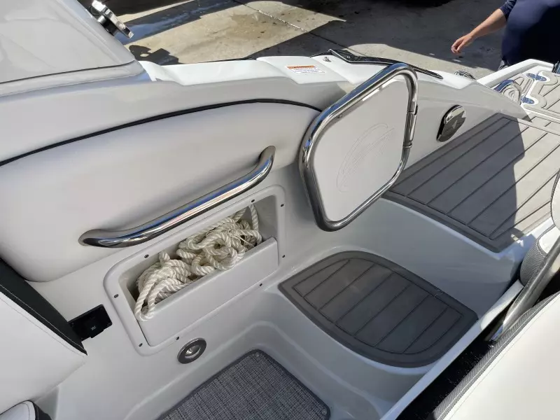 2021 Crownline 255 XSS