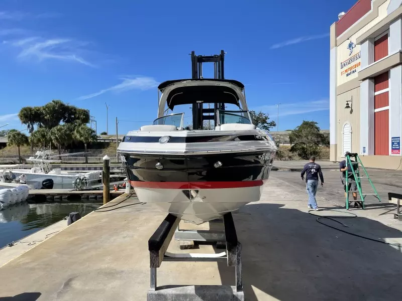 2021 Crownline 255 XSS