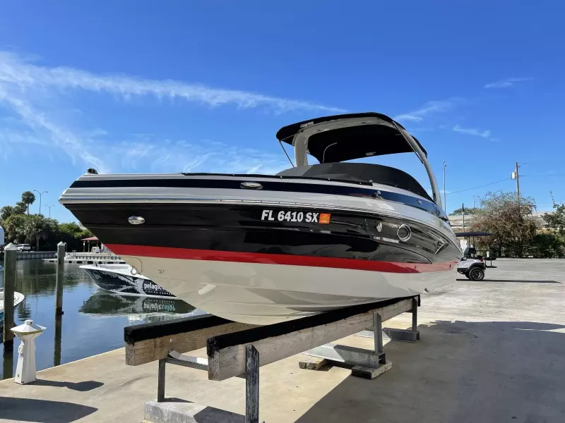 2021 Crownline 255 XSS