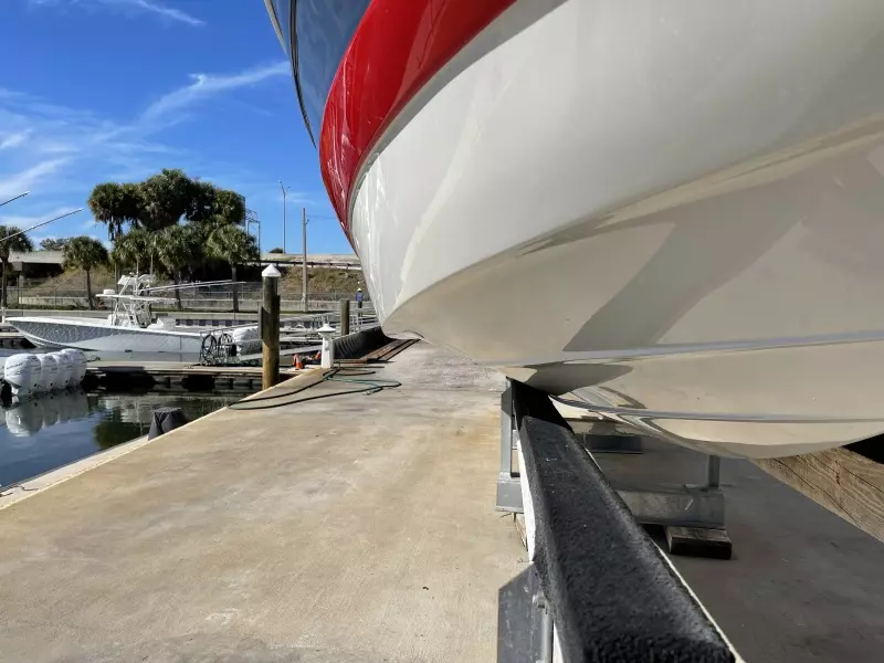 2021 Crownline 255 XSS