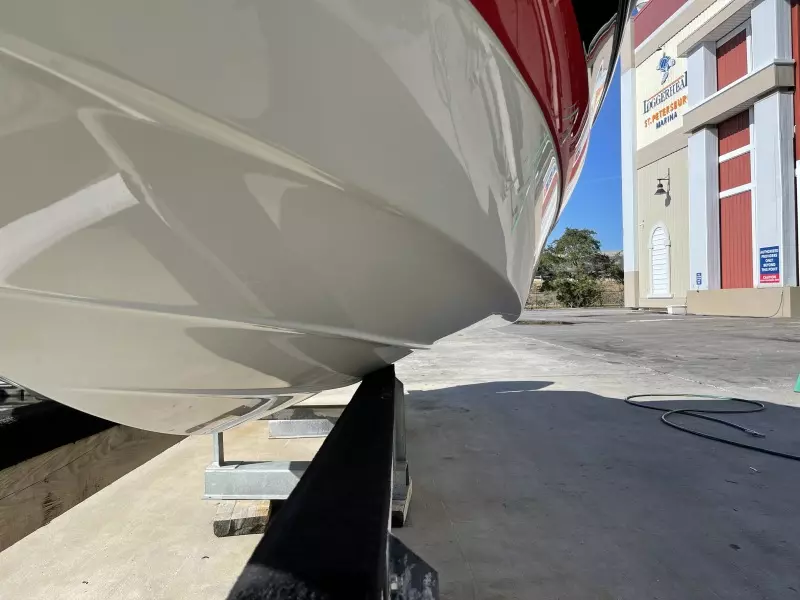 2021 Crownline 255 XSS