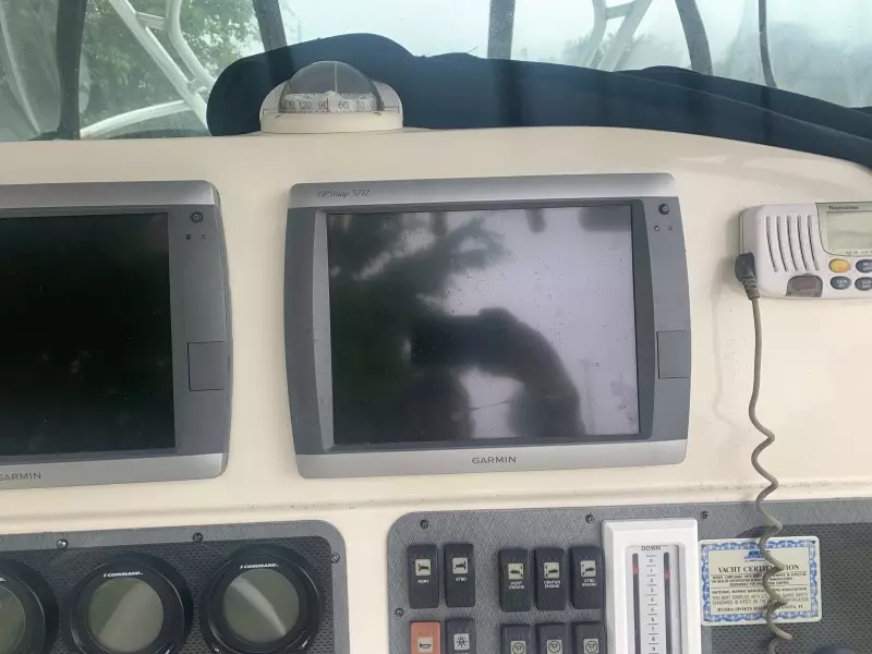 2007 Hydra-Sports 3300 VX