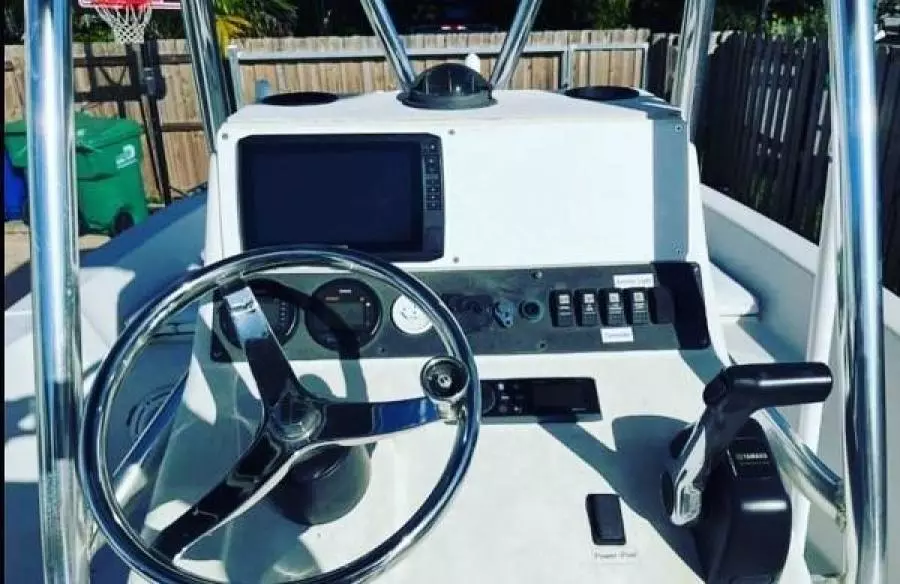 2001 Pathfinder 2200-v