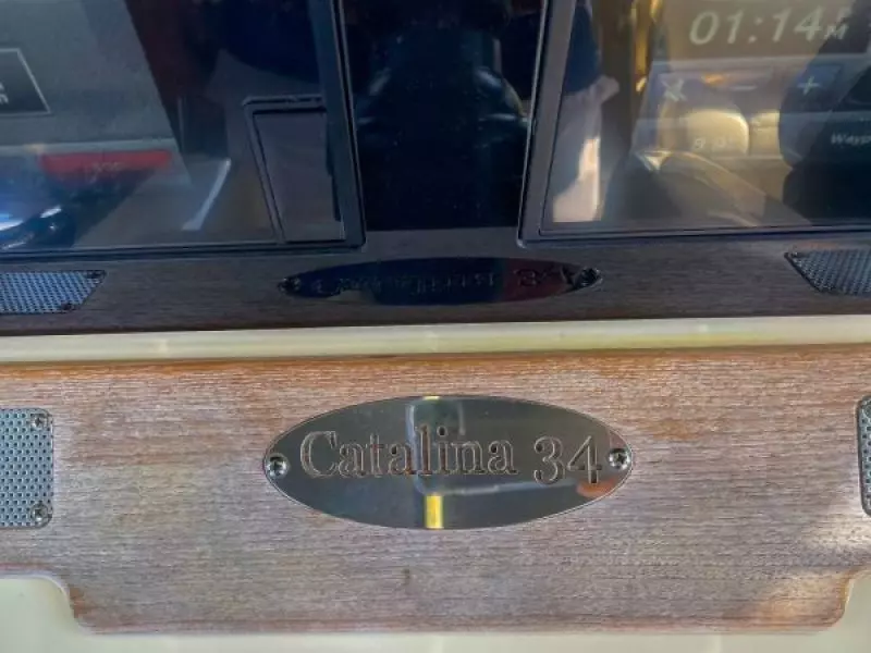 2017 Chris-Craft Catalina