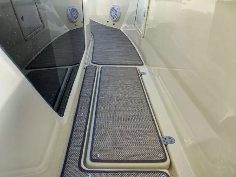 2017 Chris-Craft Catalina