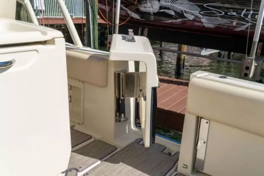 2017 Chris-Craft Catalina