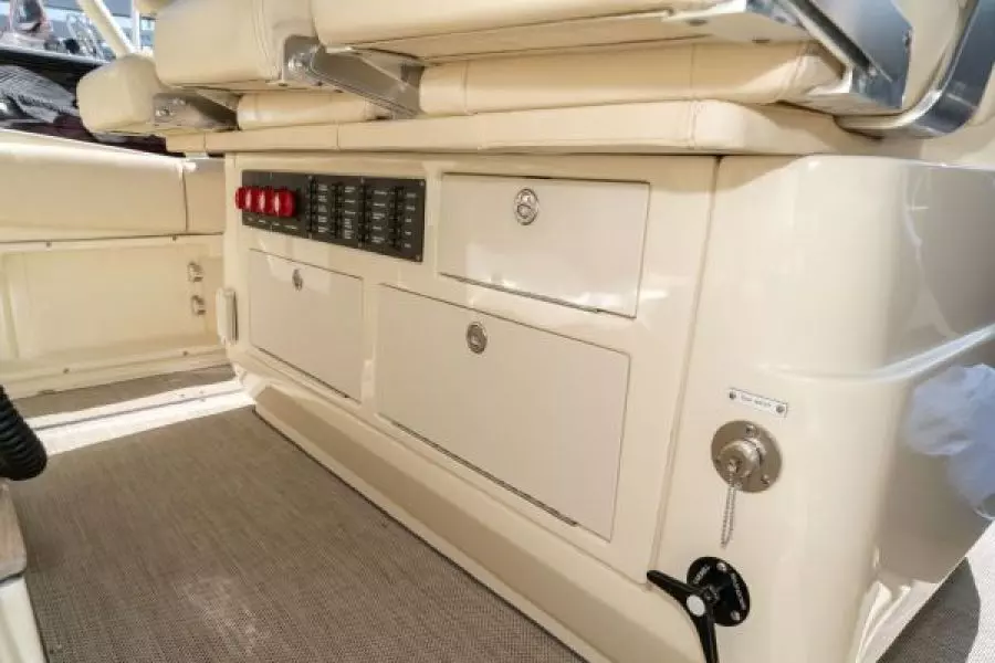 2017 Chris-Craft Catalina