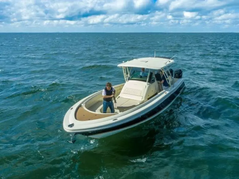 2017 Chris-Craft Catalina