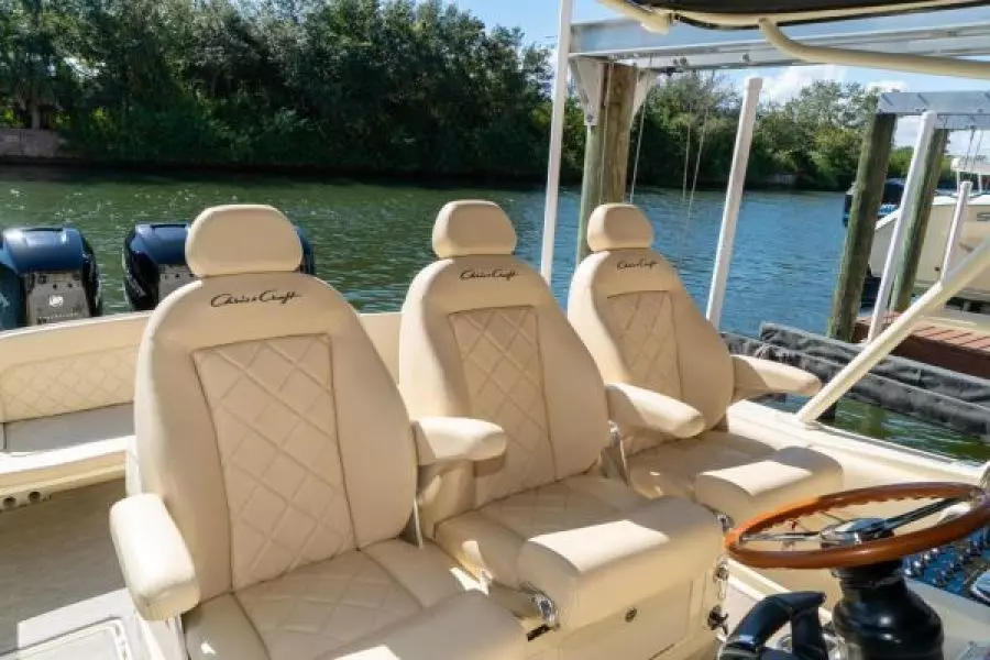 2017 Chris-Craft Catalina