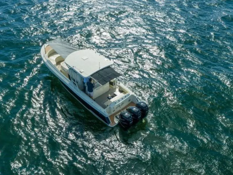 2017 Chris-Craft Catalina