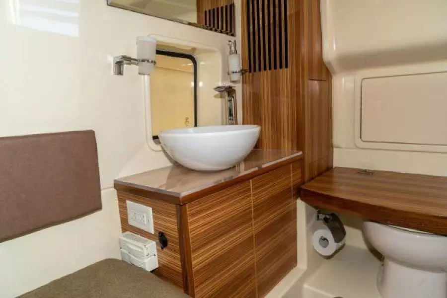 2017 Chris-Craft Catalina