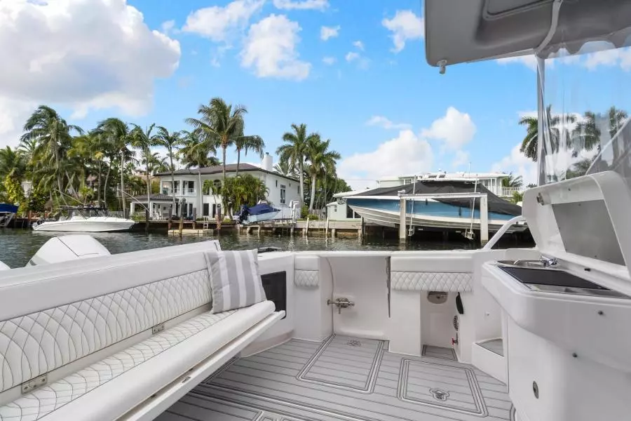 2021 Intrepid 438 Evolution