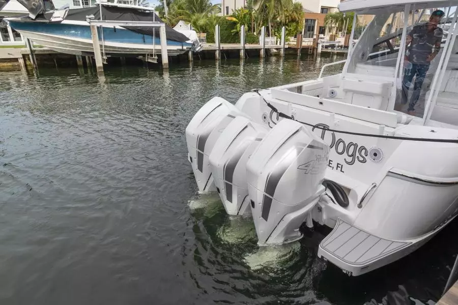 2021 Intrepid 438 Evolution