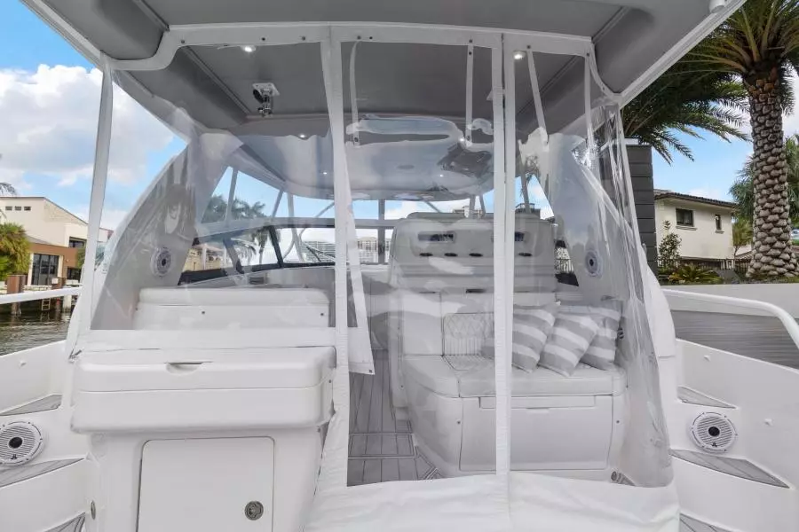 2021 Intrepid 438 Evolution