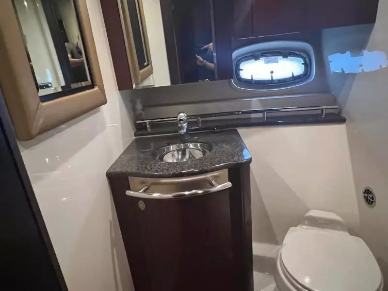 2006 Sea Ray 48 Sundancer