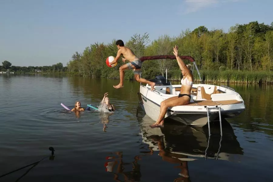 2022 Starcraft SVX 211 OB