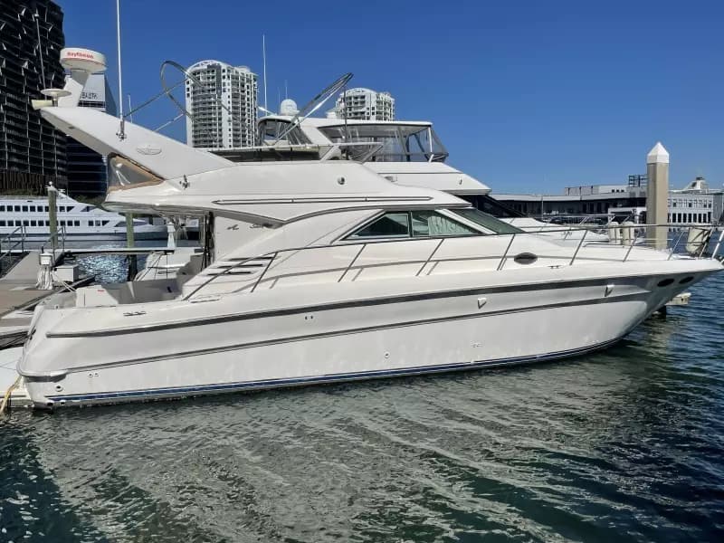 1996 Sea Ray 400 Sedan Bridge