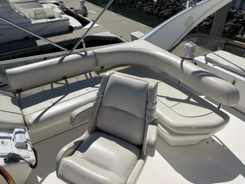 1996 Sea Ray 400 Sedan Bridge