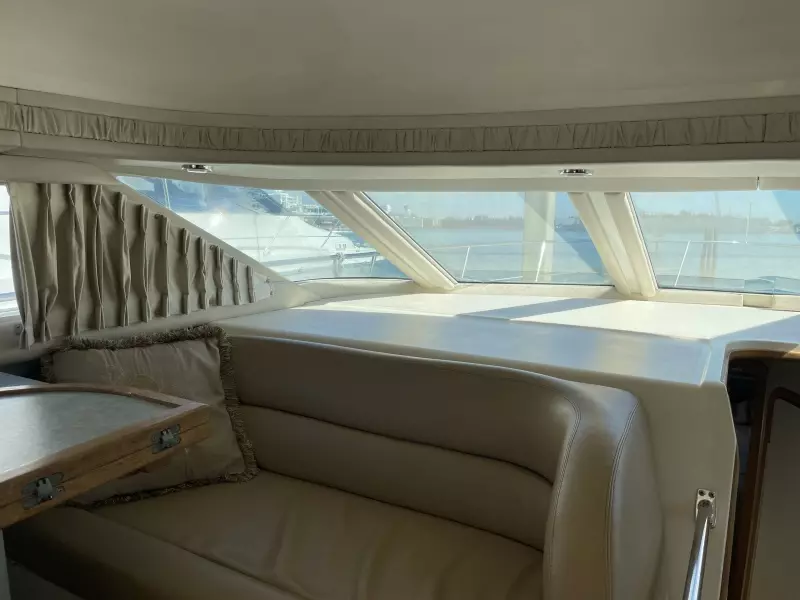 1996 Sea Ray 400 Sedan Bridge