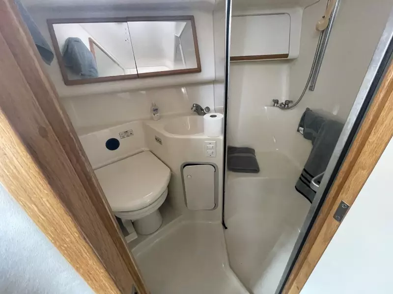 1996 Sea Ray 400 Sedan Bridge