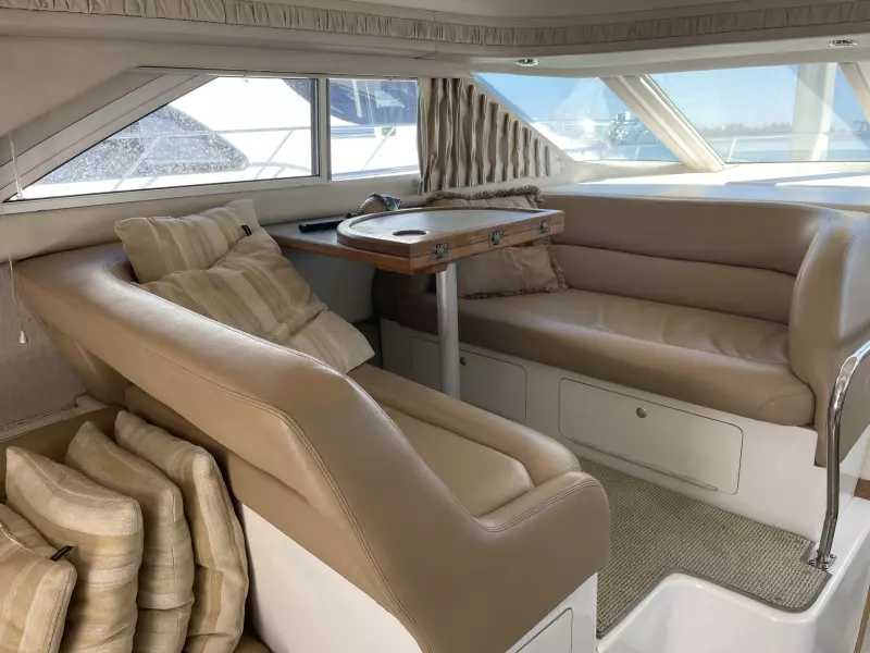 1996 Sea Ray 400 Sedan Bridge