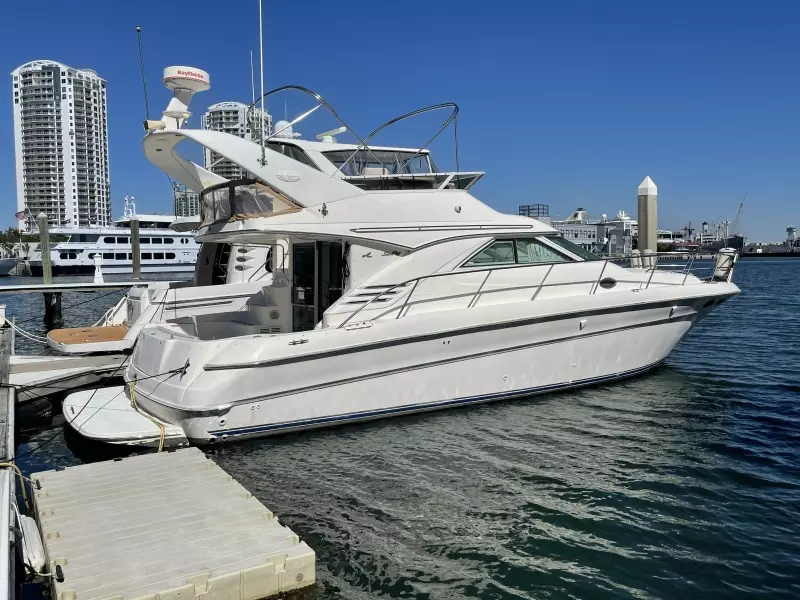 1996 Sea Ray 400 Sedan Bridge