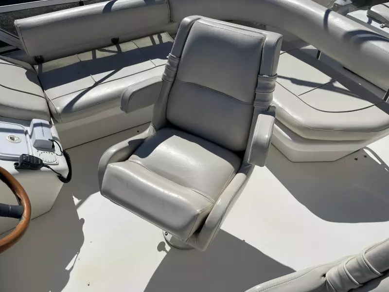 1996 Sea Ray 400 Sedan Bridge