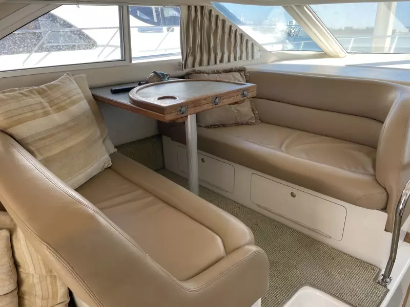 1996 Sea Ray 400 Sedan Bridge