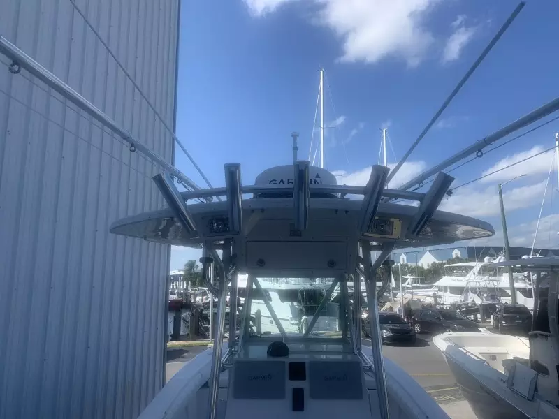 2010 Regulator 26 Forwarding Seating