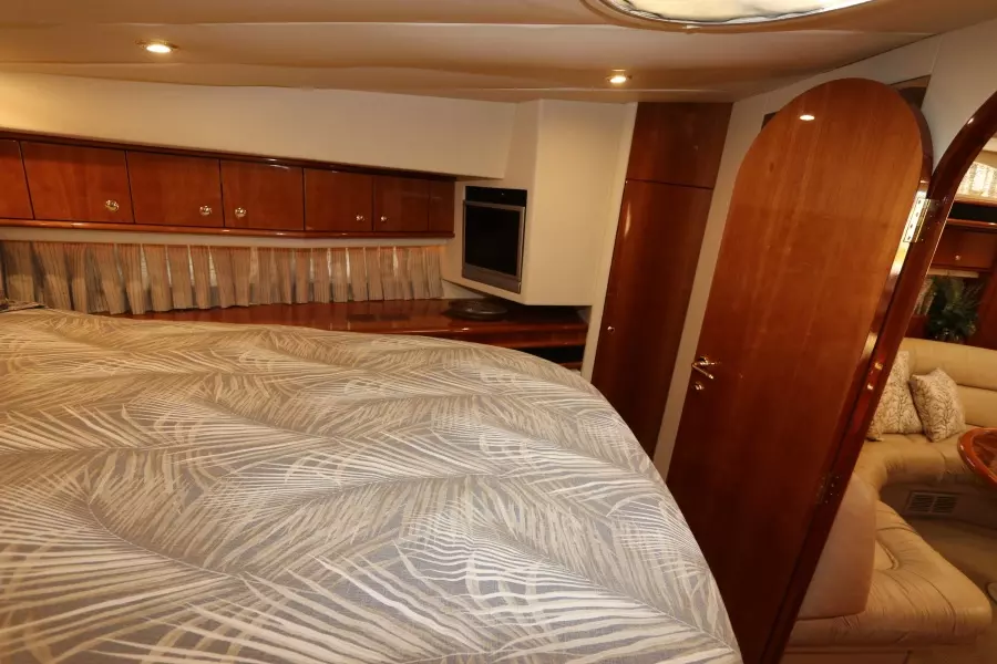 2005 Neptunus 56 Express