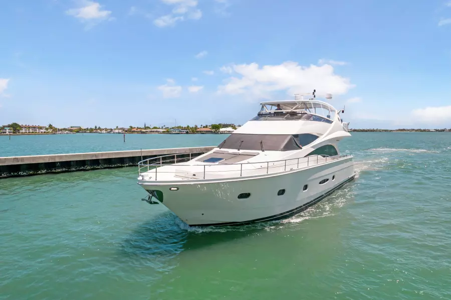 2006 Marquis 65 Pilothouse