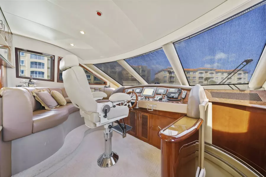 2006 Marquis 65 Pilothouse